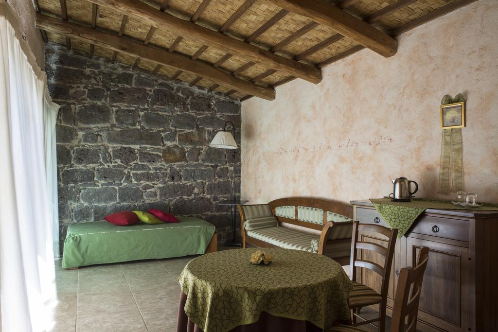 Country Hotel Mandra Edera Abbasanta الغرفة الصورة
